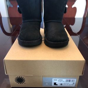 Little Girl, UGG Bailey Boot II. Black, Size 6.